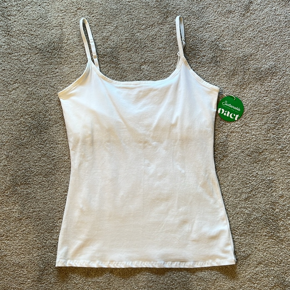 Sustainable White Sleeveless Stretch Top Size L NWT’s